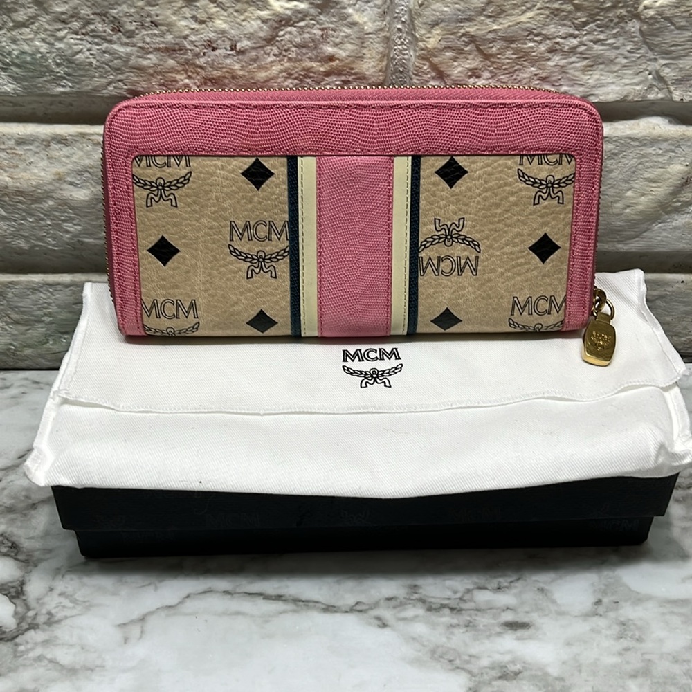 MCM PINK LONG ZIP WALLET. NWOT TAGS. FULL INCLUSION. - Picture 5 of 12